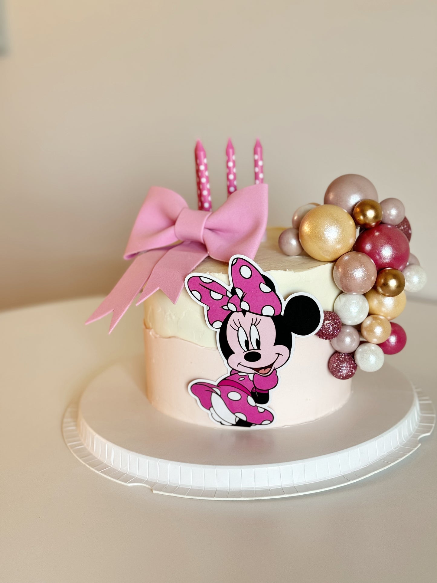 Minnie cake