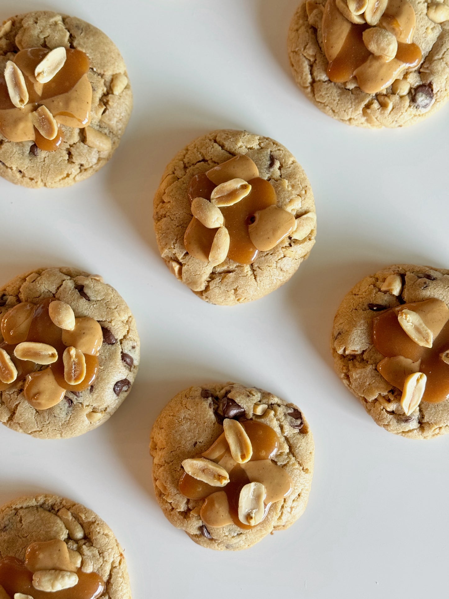 Peanutbutter cookies with caramel