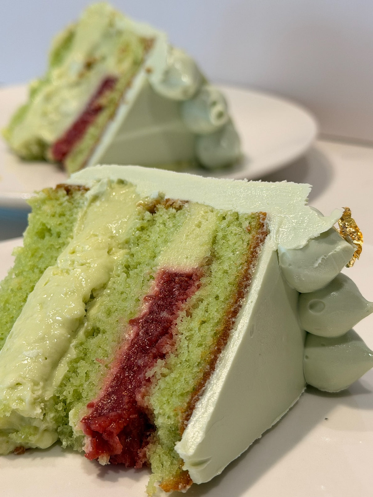 Pistachio Cheesecake & Raspberry