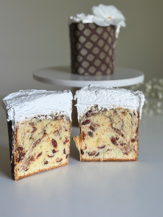 Tvorozhny Easter Kulich