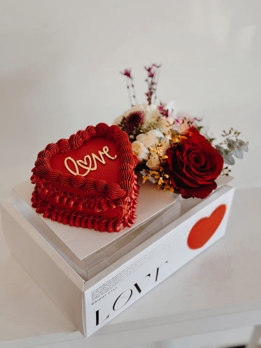 Mini cake box with Flower arrangement
